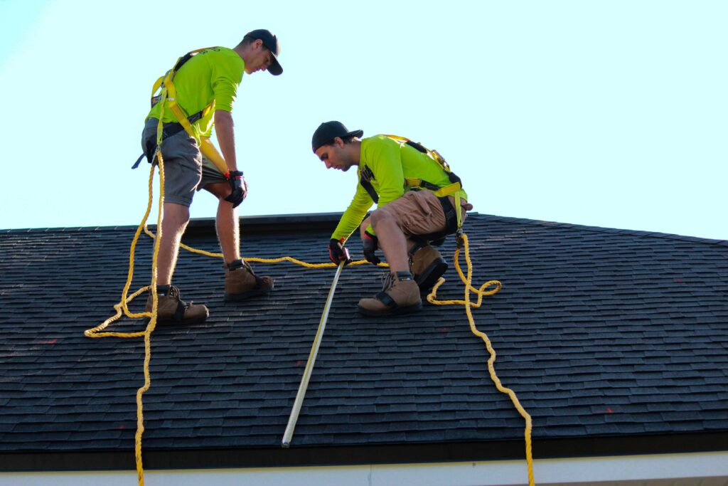 High-skilled Workers In Emergency Roofing Repair